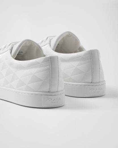 Sneaker aus Leder und Re-Nylon