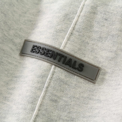 "essence" shorts grey