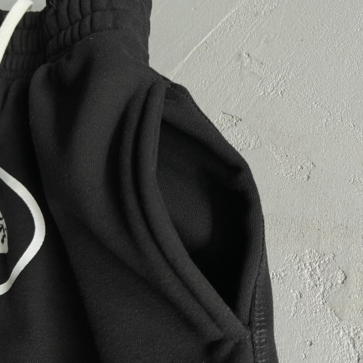 'Alcatraz' Tracksuit Black/White
