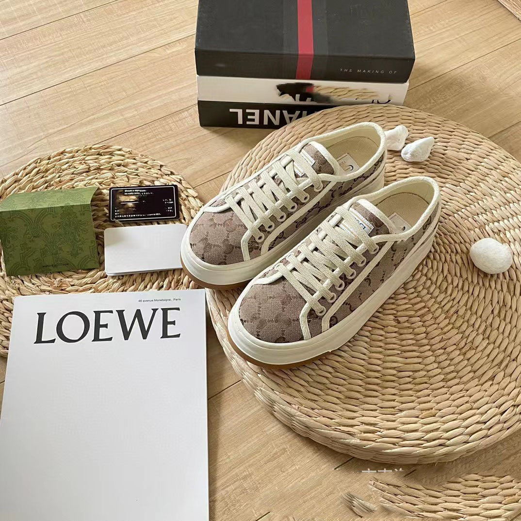 GG Summer Sneaker