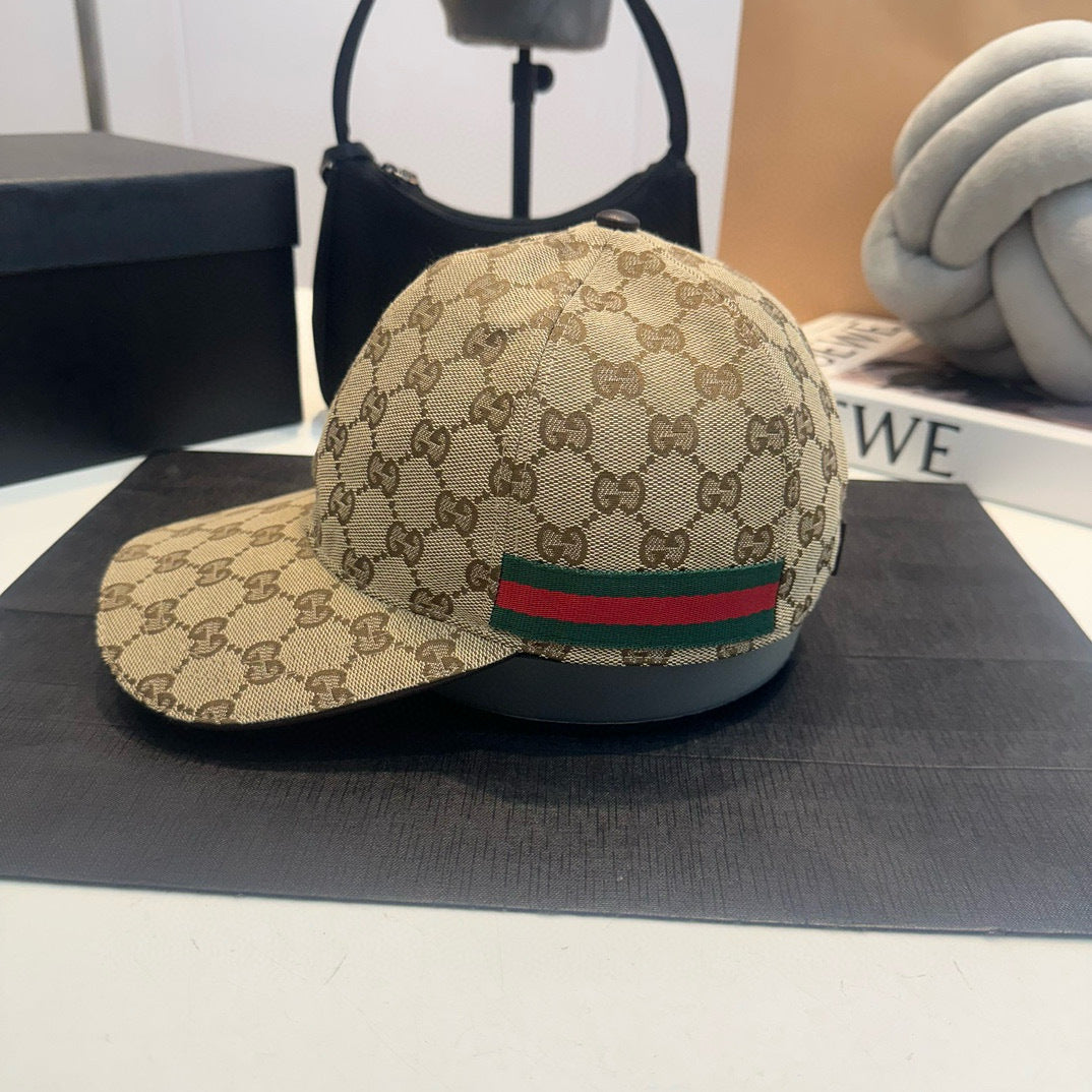 GG Luxury Cap